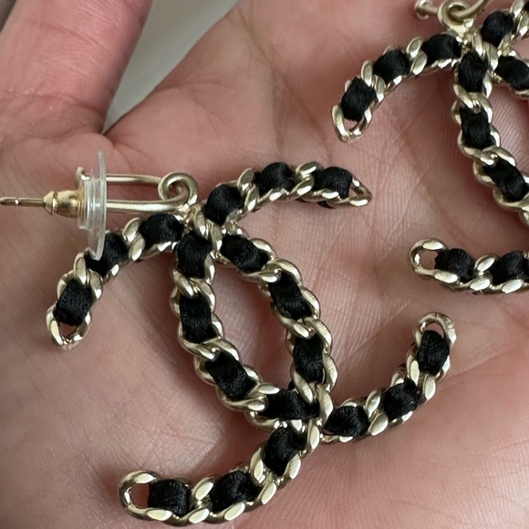 Chanel CC Chain Dangle Earrings Gold and Satin - Picture 12 of 16